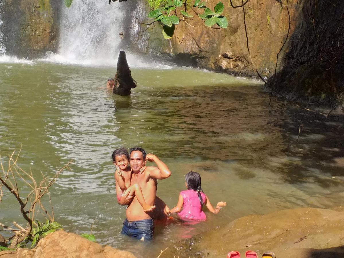 Srey Leap Homestay Banlung Esterno foto